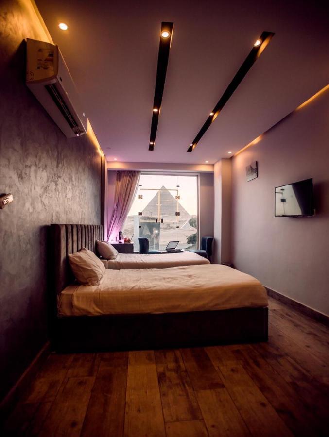 Cleopatra Pyramids View Hotel Kafret el-Gabal エクステリア 写真