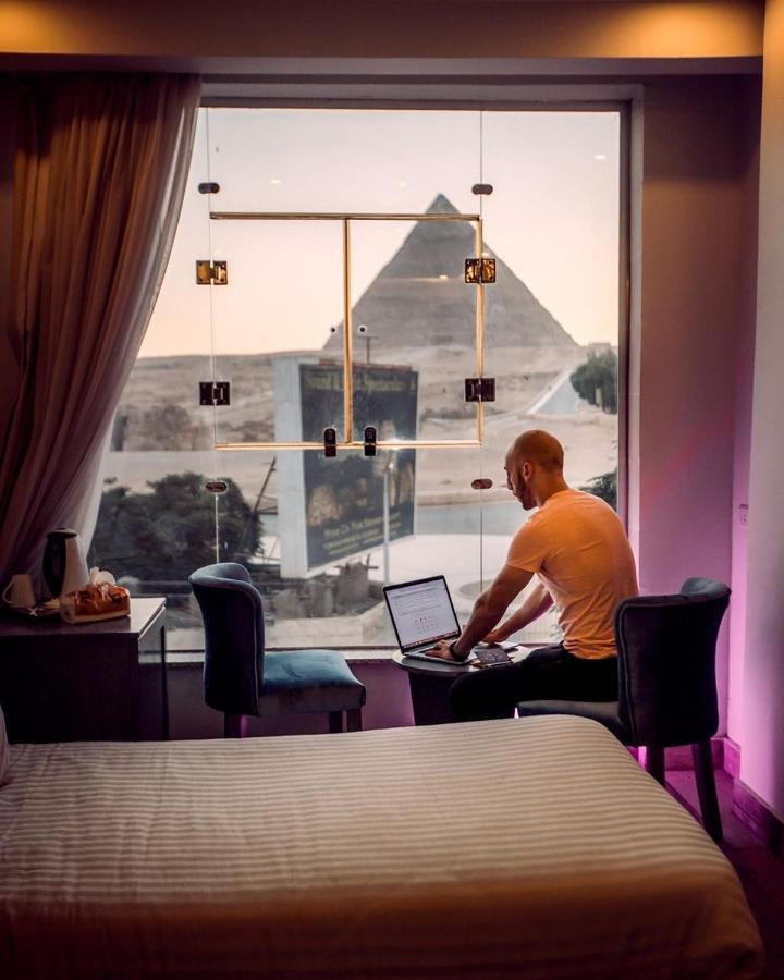 Cleopatra Pyramids View Hotel Kafret el-Gabal エクステリア 写真
