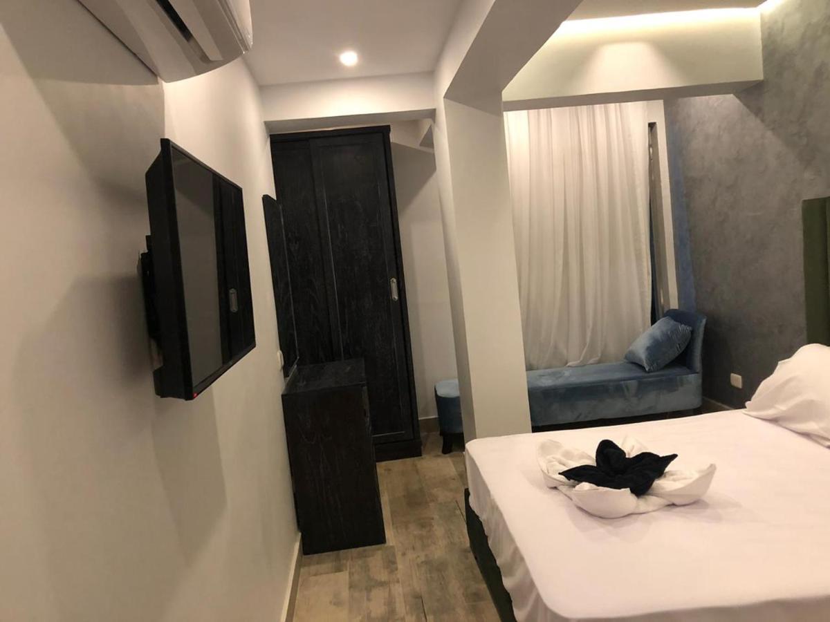Cleopatra Pyramids View Hotel Kafret el-Gabal エクステリア 写真