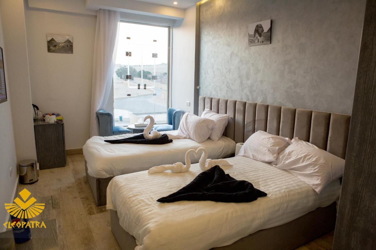 Cleopatra Pyramids View Hotel Kafret el-Gabal エクステリア 写真